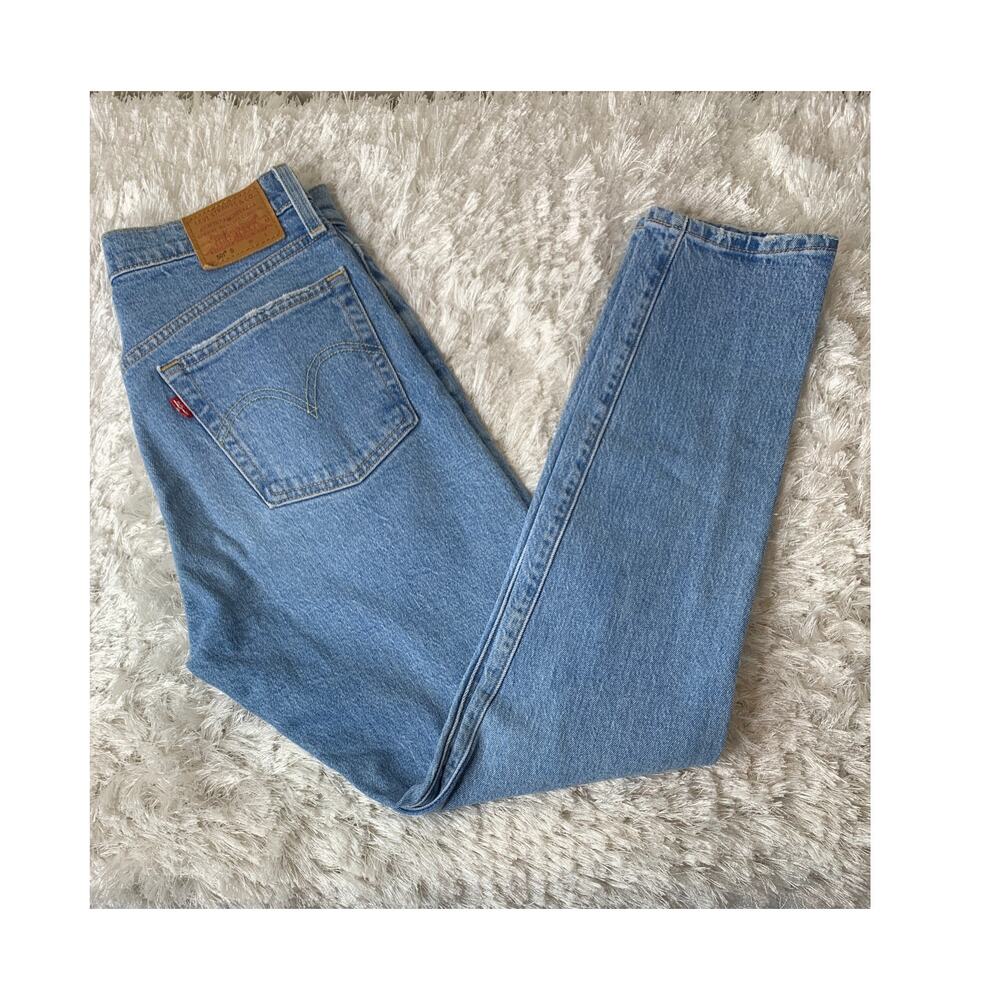 Levi's Premium 501 Slim Jeans Medium Wash Sz 26 x 28 - Picture 4 of 10